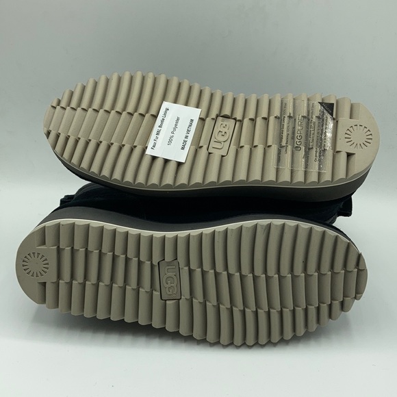 UGG Birch WP Black Suede Wool Laceup Wedge Boot - Picture 4 of 8